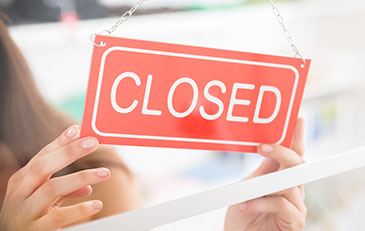 Image of a closed sign