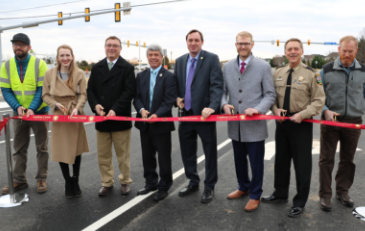 Photo of Claiborne Parkway Ribbon Cutting