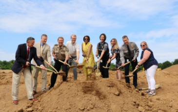 Photo of groundbreaking ceremony for new Animal Services facility in Loudoun County